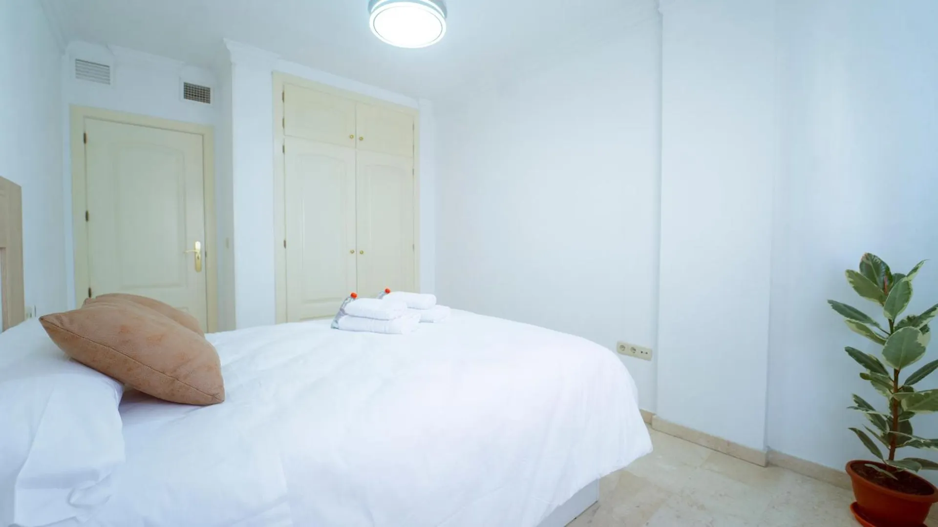 Dreamstay Hipercor - Apartamento Moderno Granada